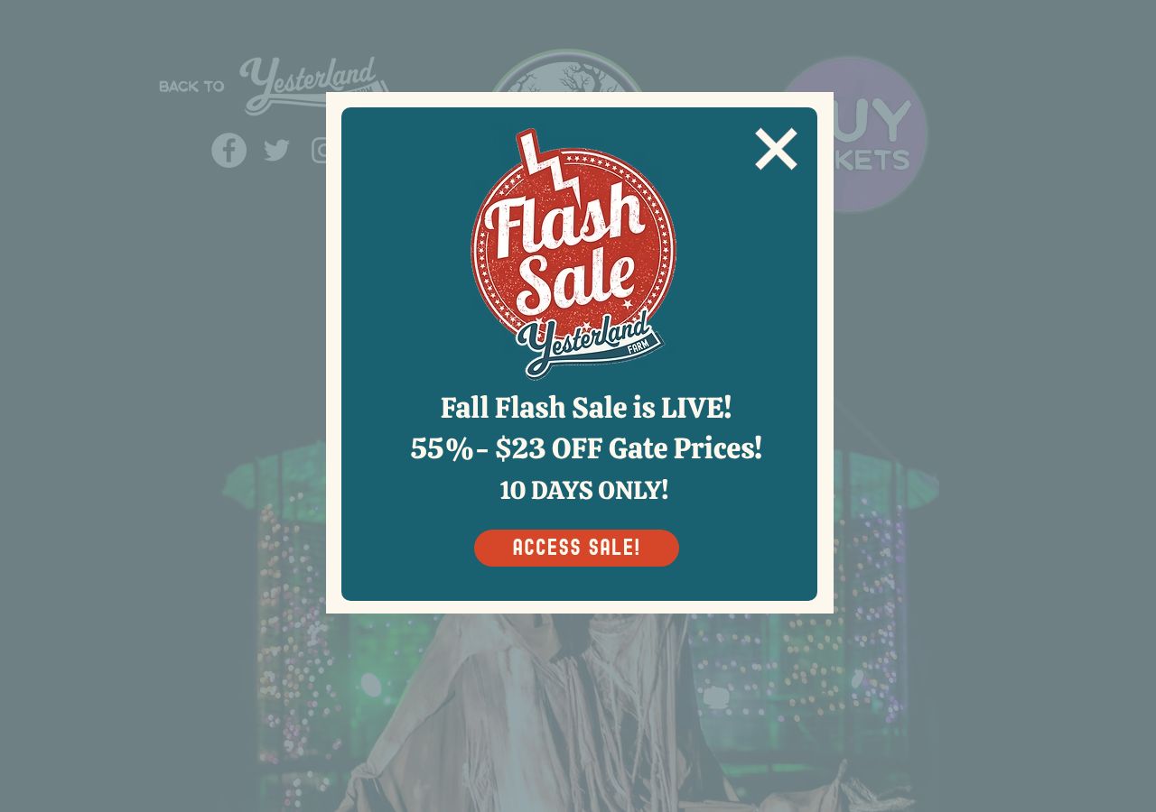 Homepage snapshot of Spooktacular Nights at YesterLand Farm